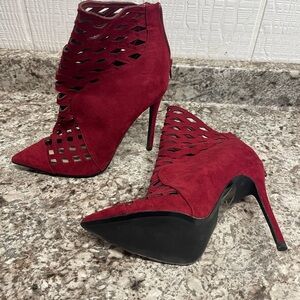 Shoe Dazzle Red and Black Stiletto Heels with Laser-Cut Design